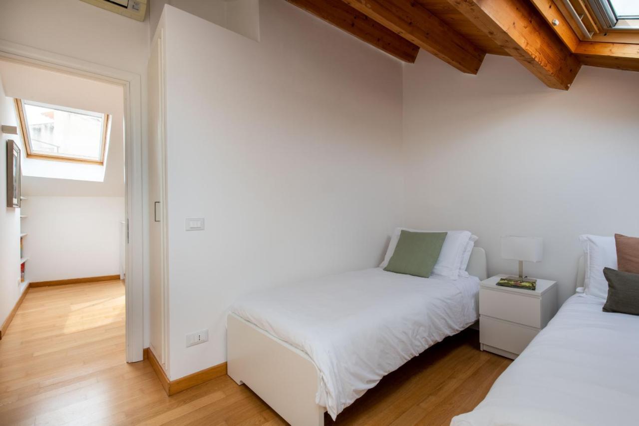 Vittorio Emanuele Apartment With Terrace By Wonderful Italy 팔레르모 외부 사진