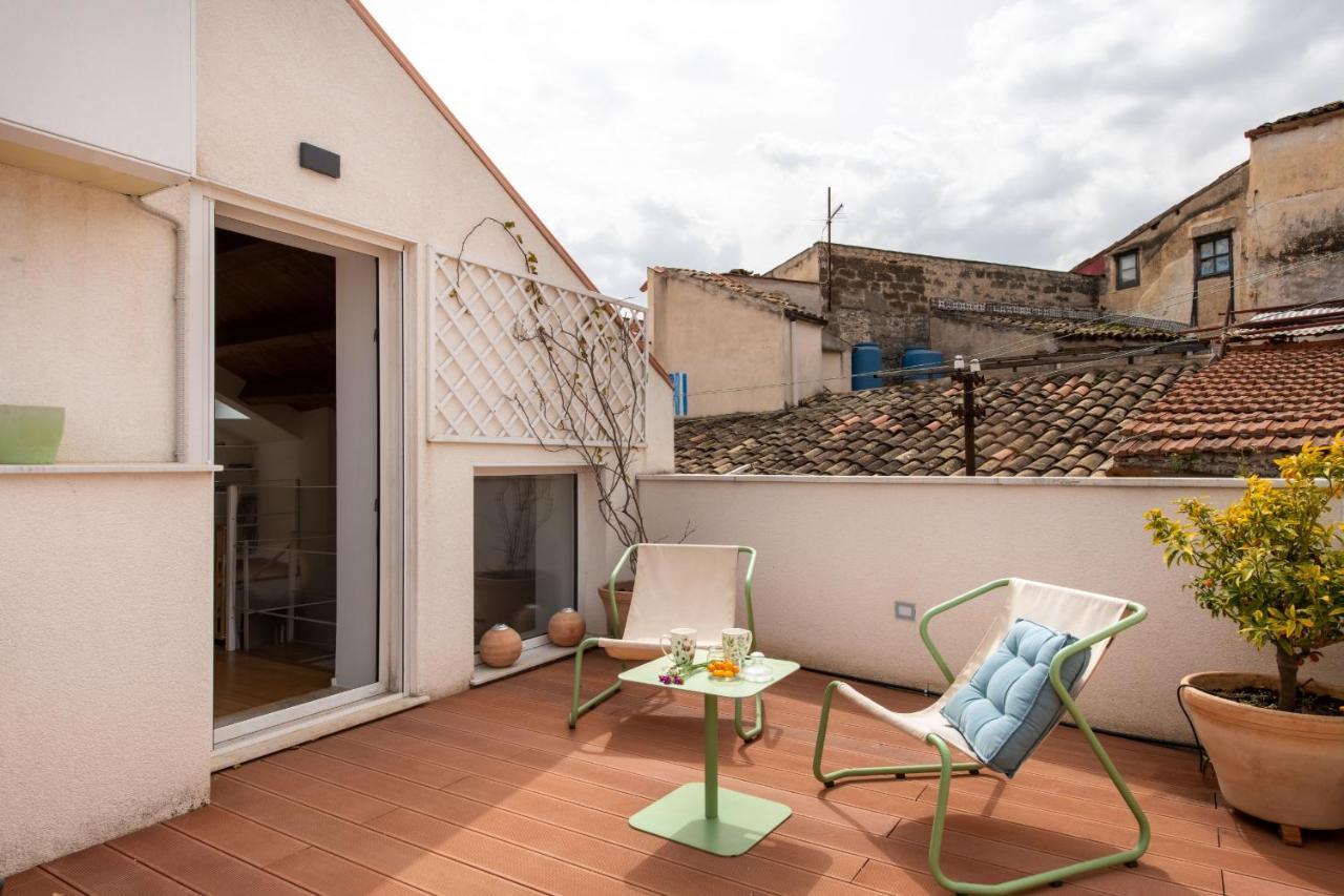 Vittorio Emanuele Apartment With Terrace By Wonderful Italy 팔레르모 외부 사진